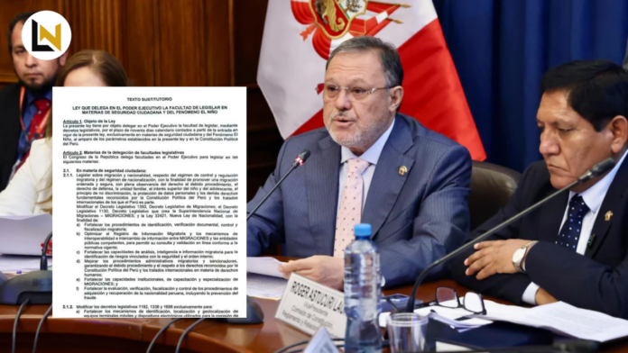 comision de constitucion obras carlos mesia roger astucuri facultades legislativas